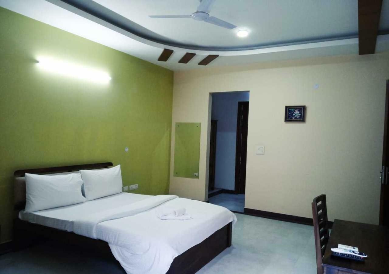 Hotel J P Residency Greater Noida Exteriér fotografie