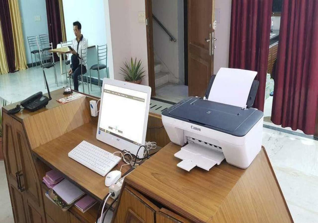Hotel J P Residency Greater Noida Exteriér fotografie