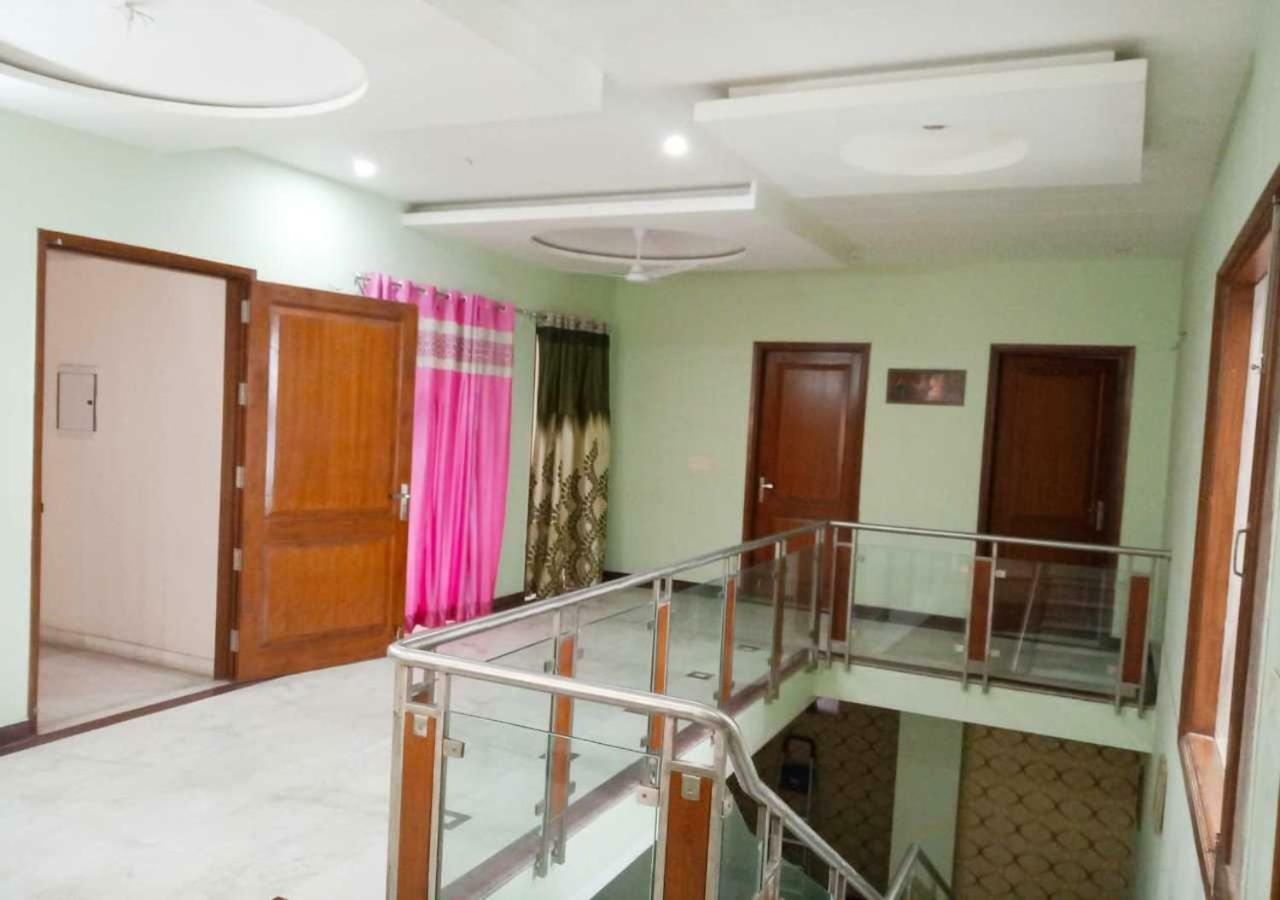 Hotel J P Residency Greater Noida Exteriér fotografie